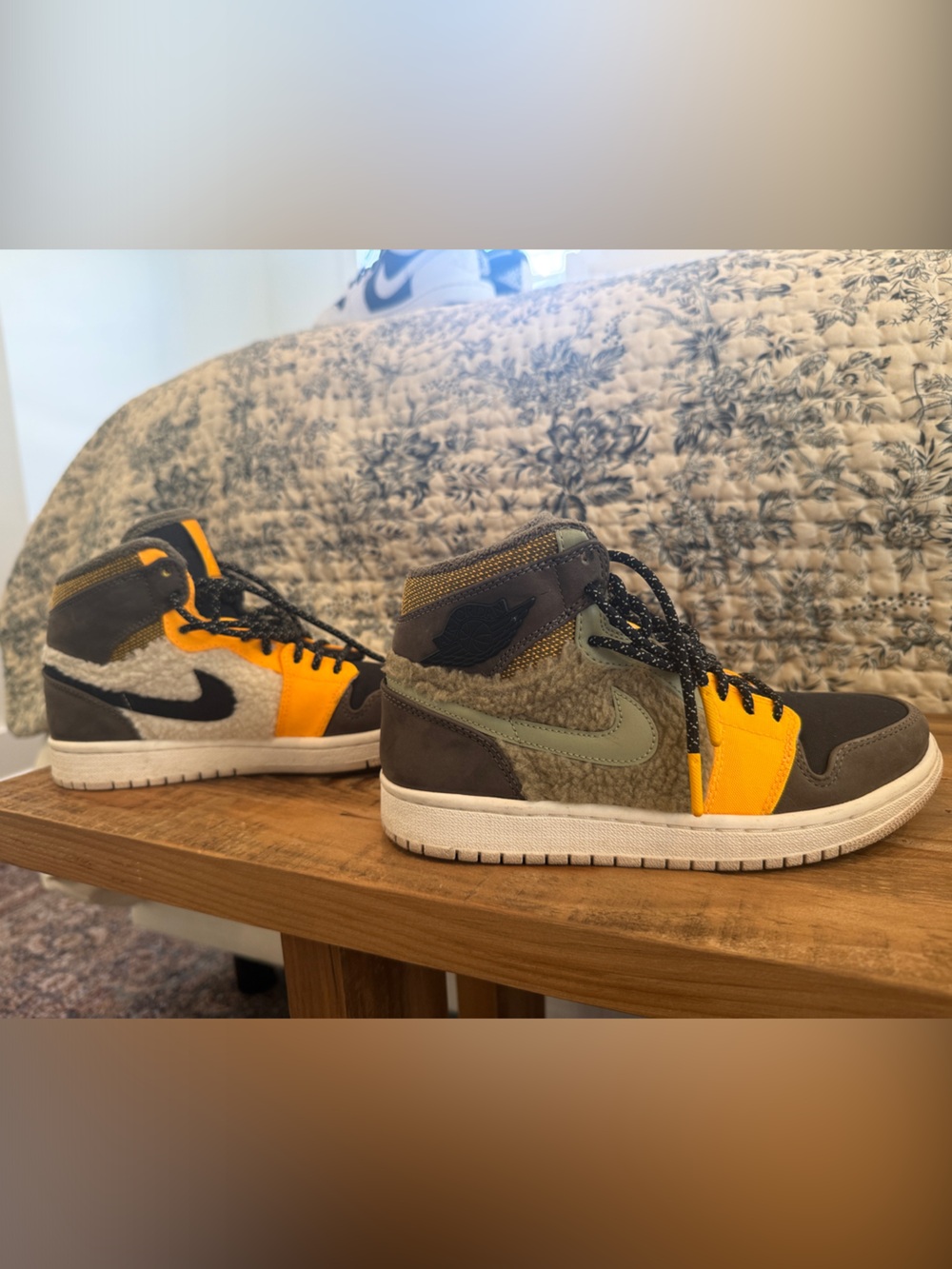 Women’s Air Jordan 1 Retro High Utility Pack – Size 6